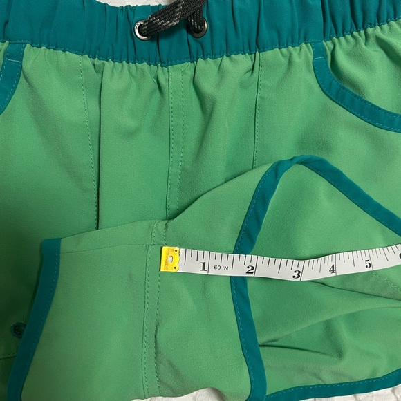 Patagonia Green Teal Shorts - Picture 11 of 12